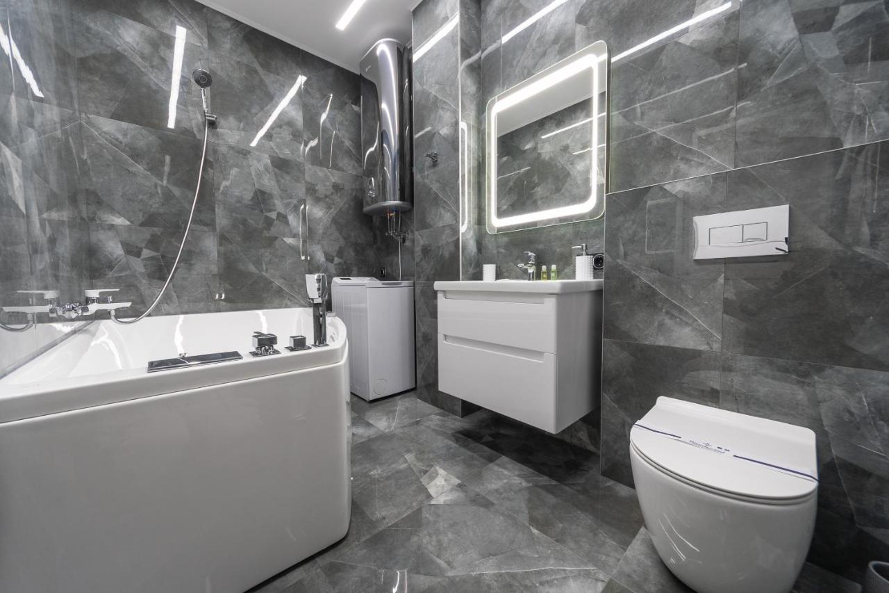 Luxury Apartments In Downtown Kiev Exterior foto